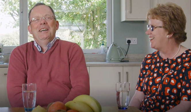 Video over Gerard, Mary en Hannah die de oude Gerard terugkregen