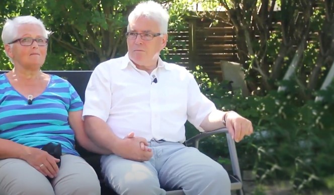 Video over Inge en Bernd die minder stijf is